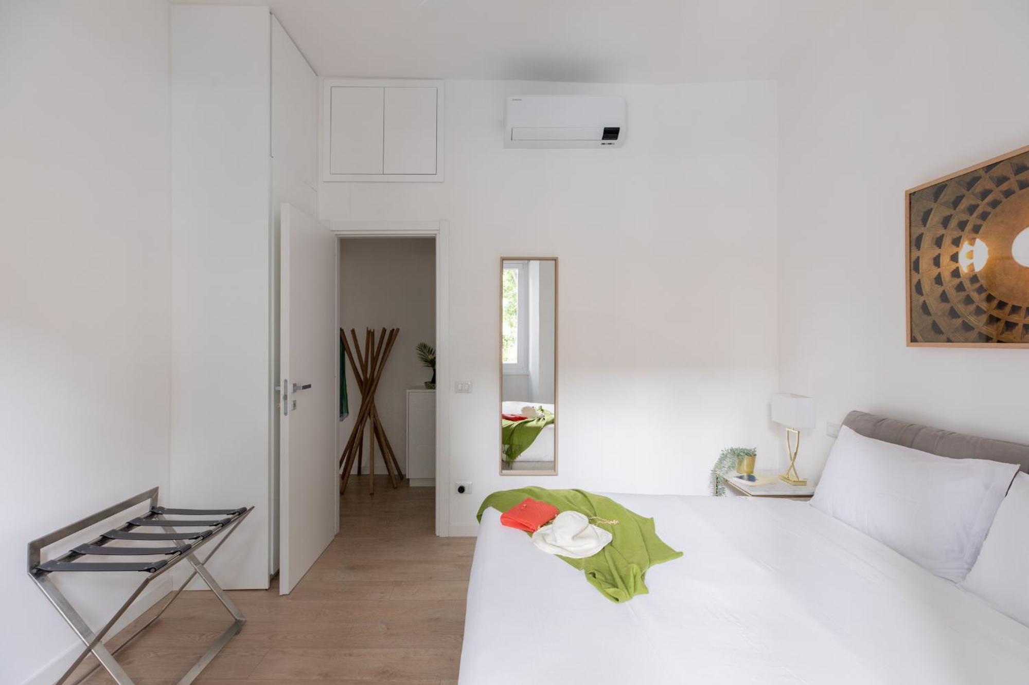 Iflat Vatican 2 Bedroom Design Apartment โรม ภายนอก รูปภาพ